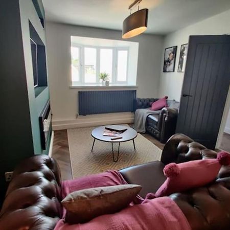 The Clifton - Mumbles - Seaview - By Tifa Stays 외부 사진
