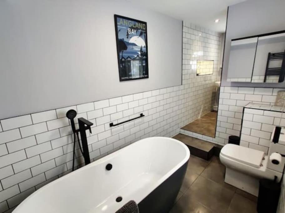The Clifton - Mumbles - Seaview - By Tifa Stays 외부 사진